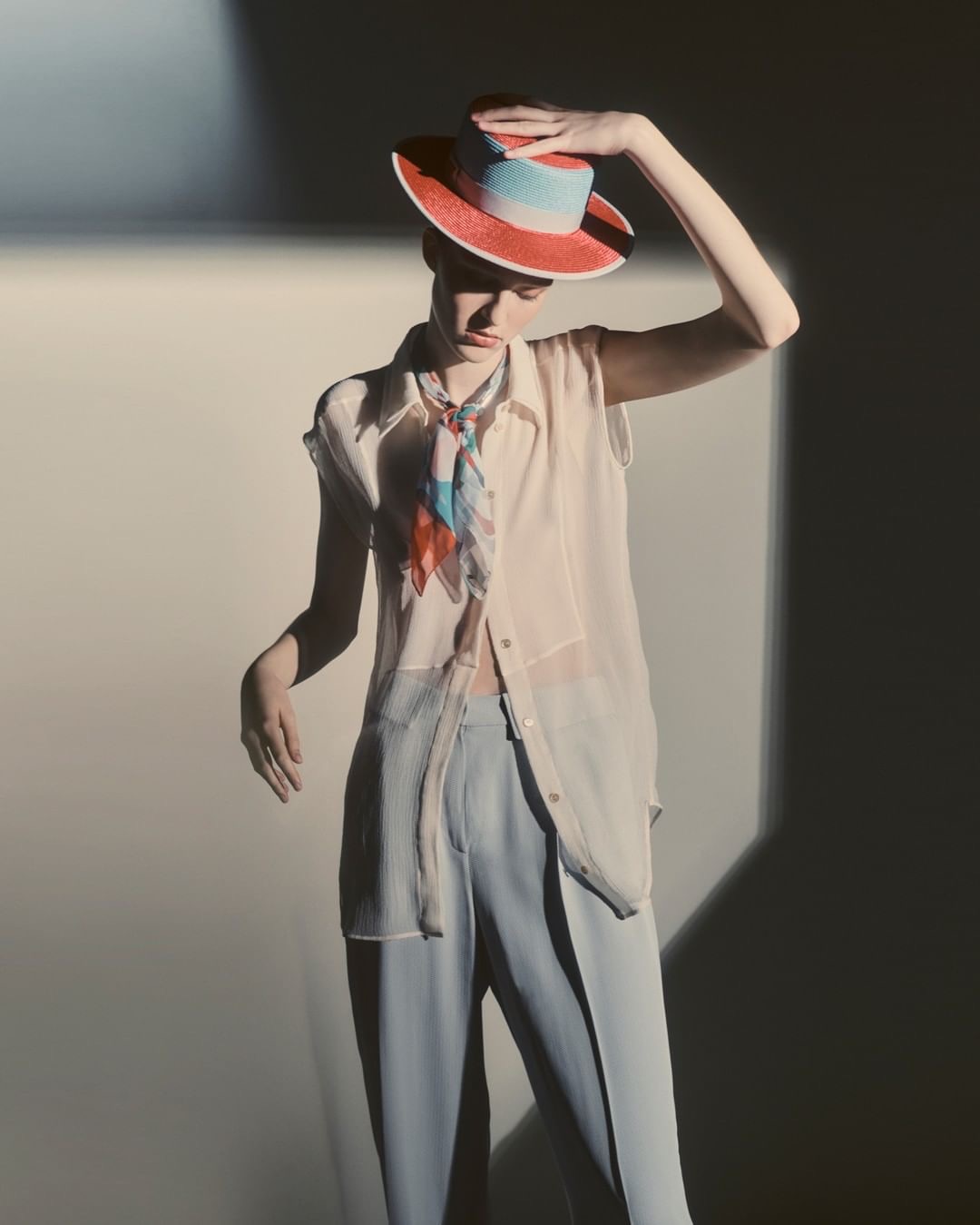 Emporio Armani Icon — photo 3, Emporio Armani, shot in Milano | soloprod, film and photography production company Milan Italy
